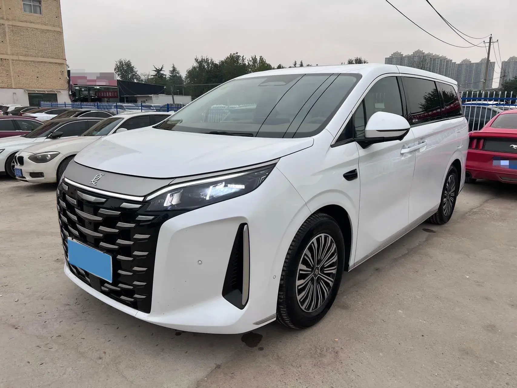 2025 BYD XIA view 1