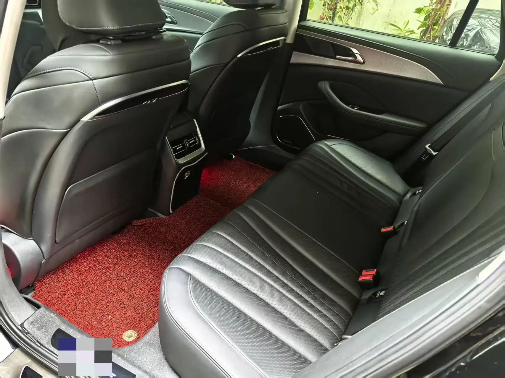 2024 HONGQI H5 thumbnail 3