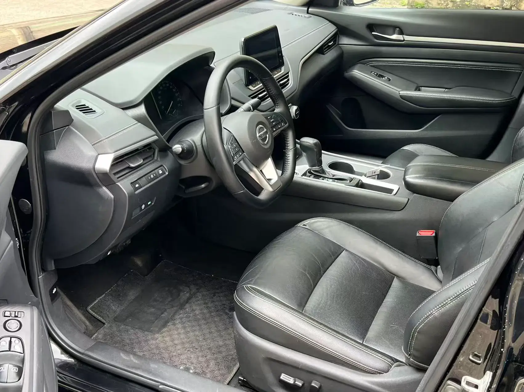 2020 NISSAN TEANA thumbnail 4