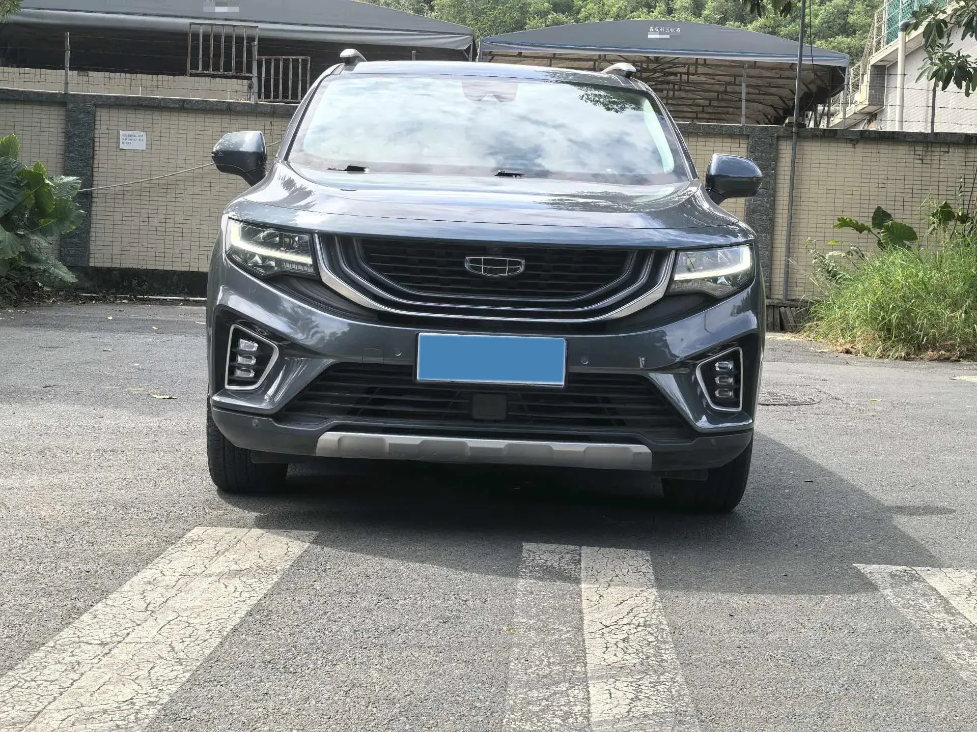 2020 GEELY OKAVANGO thumbnail 3