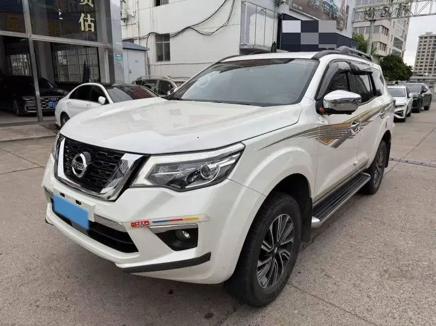 2020 NISSAN TERRA view 1