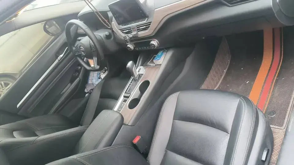 2021 NISSAN TEANA thumbnail 3