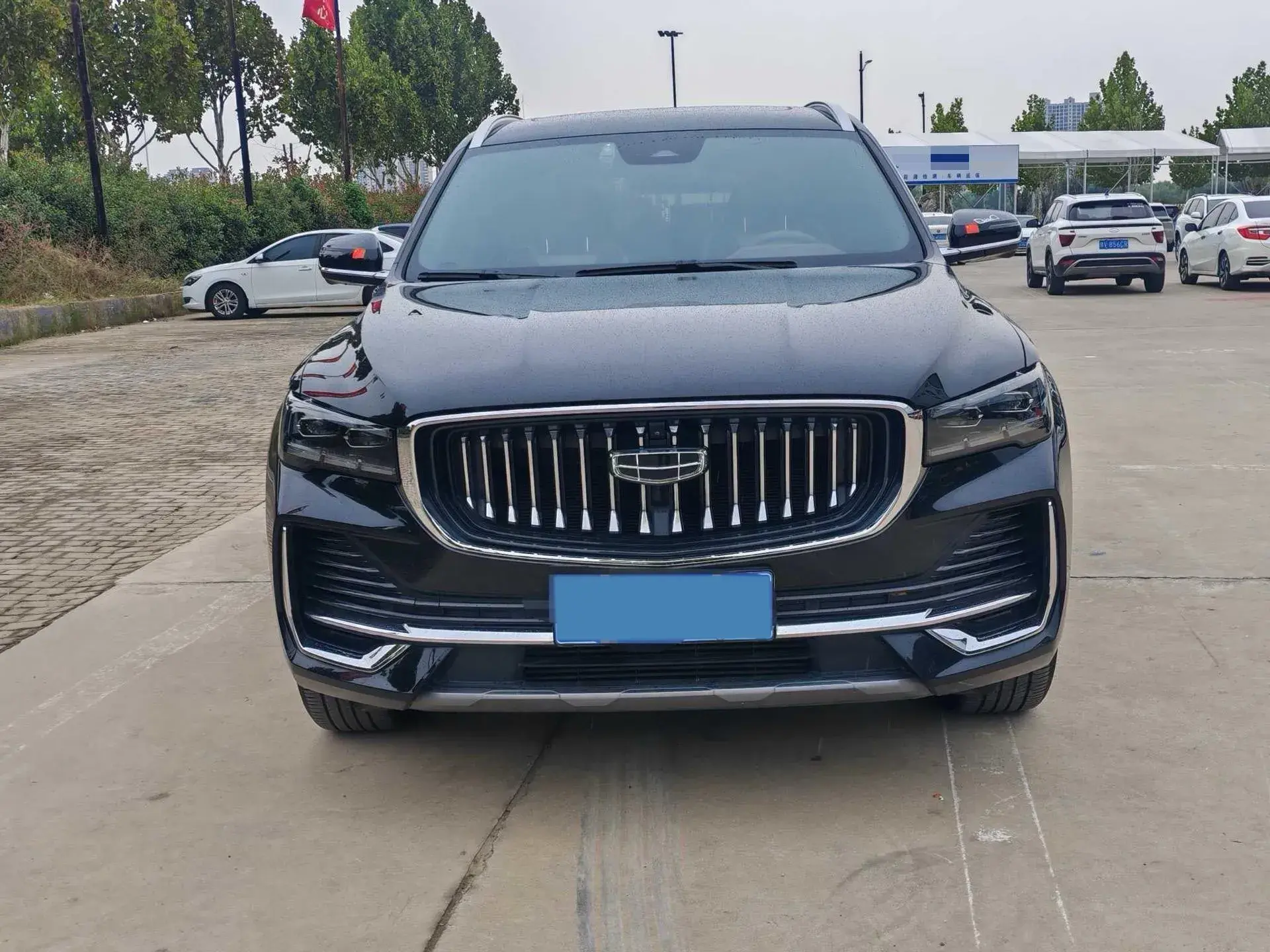 2024 GEELY MONJARO thumbnail 3