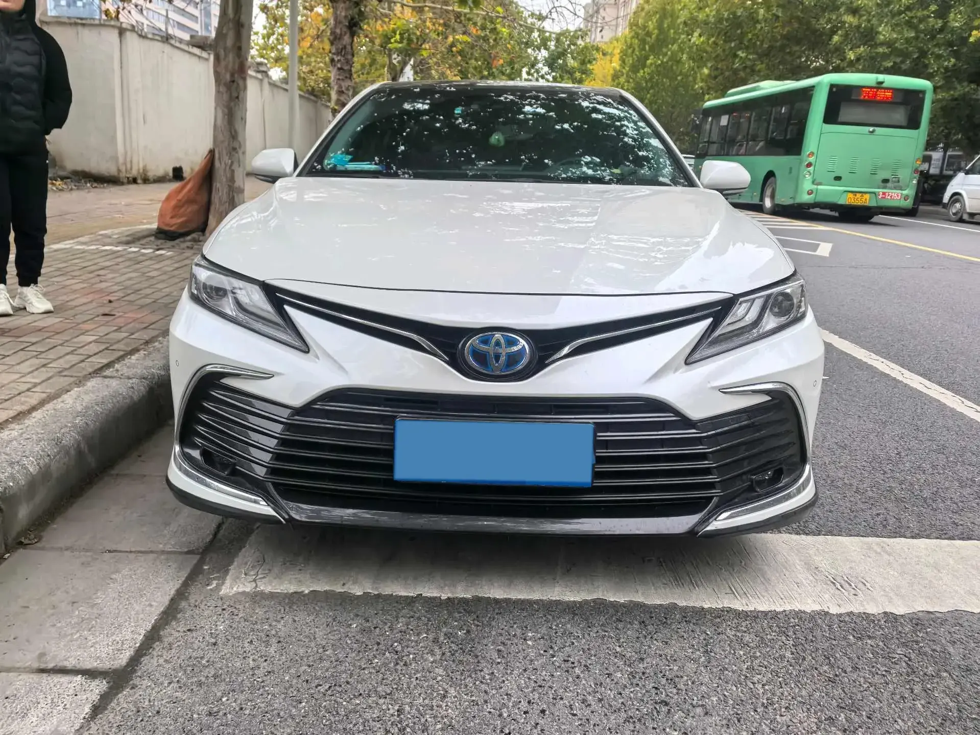 2021 TOYOTA CAMRY thumbnail 2