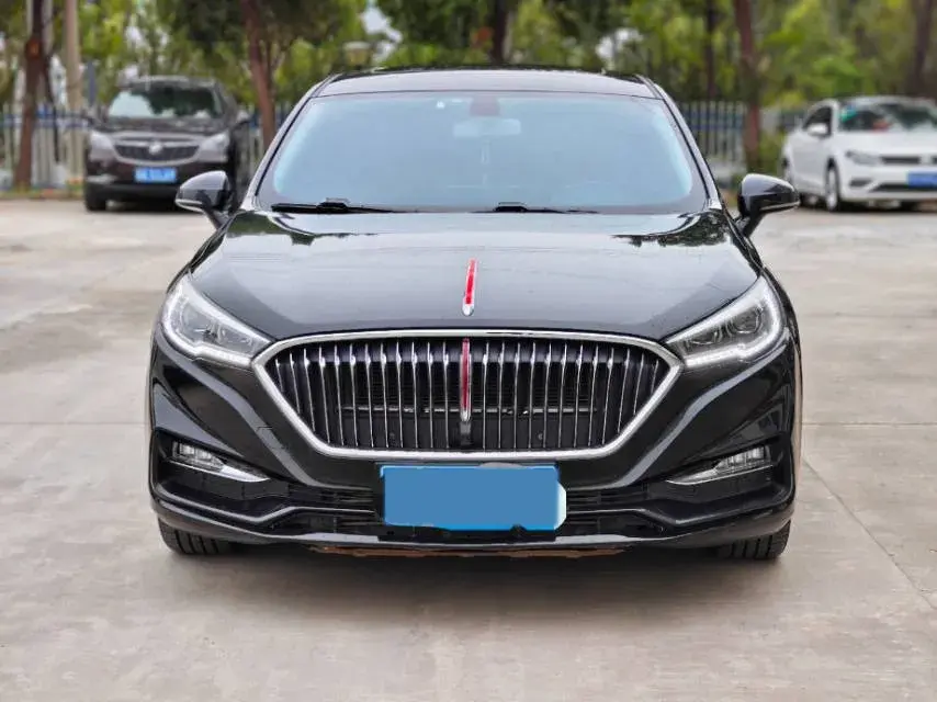 2022 HONGQI H5 thumbnail 2