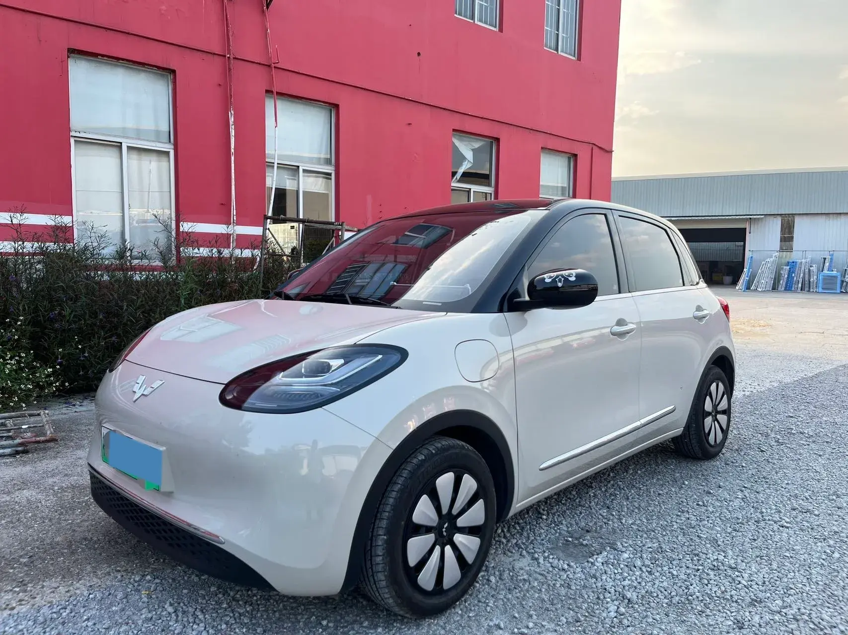 2025 WULING BINGUO view 1