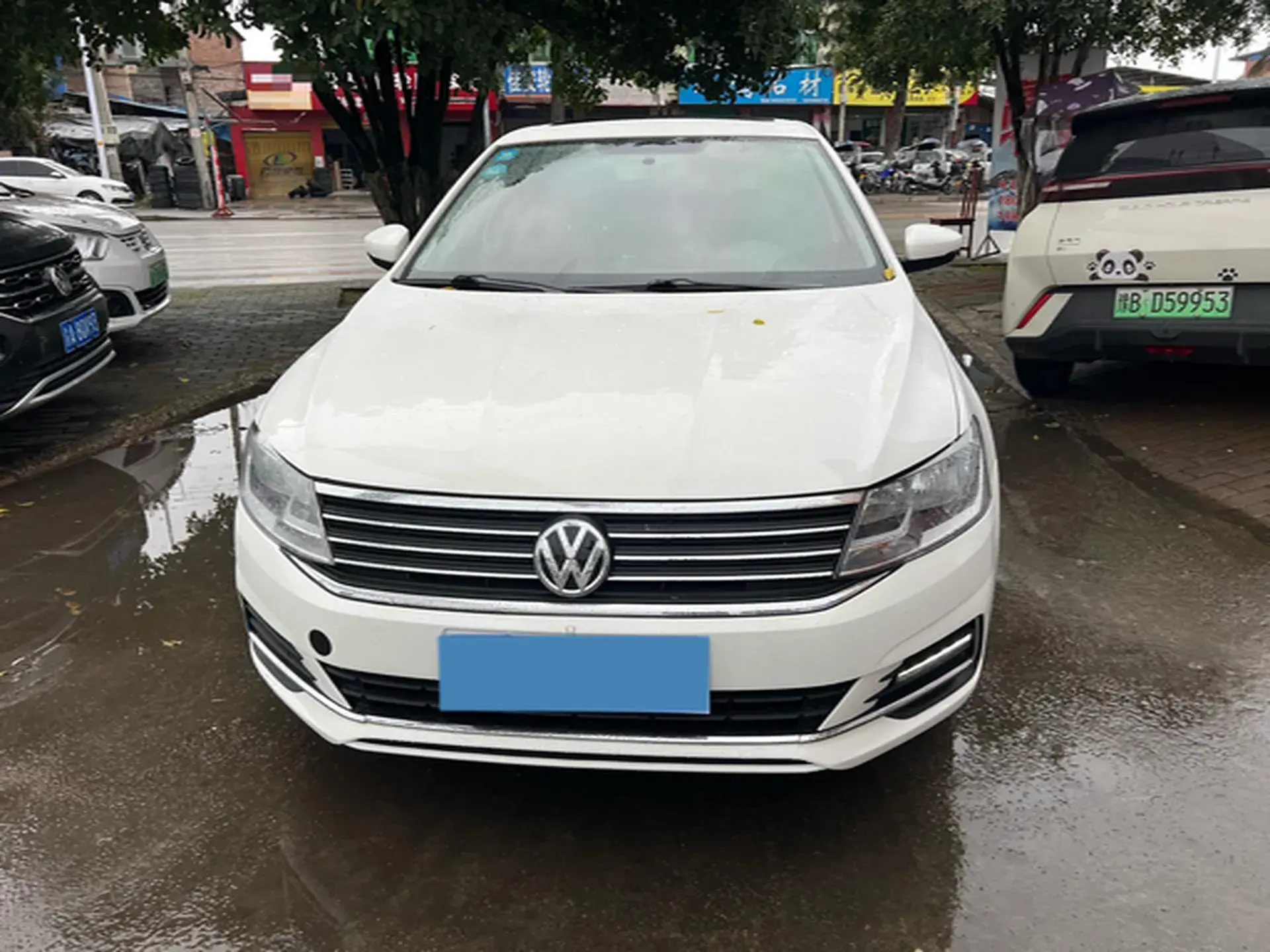 2019 VOLKSWAGEN LAVIDA thumbnail 2