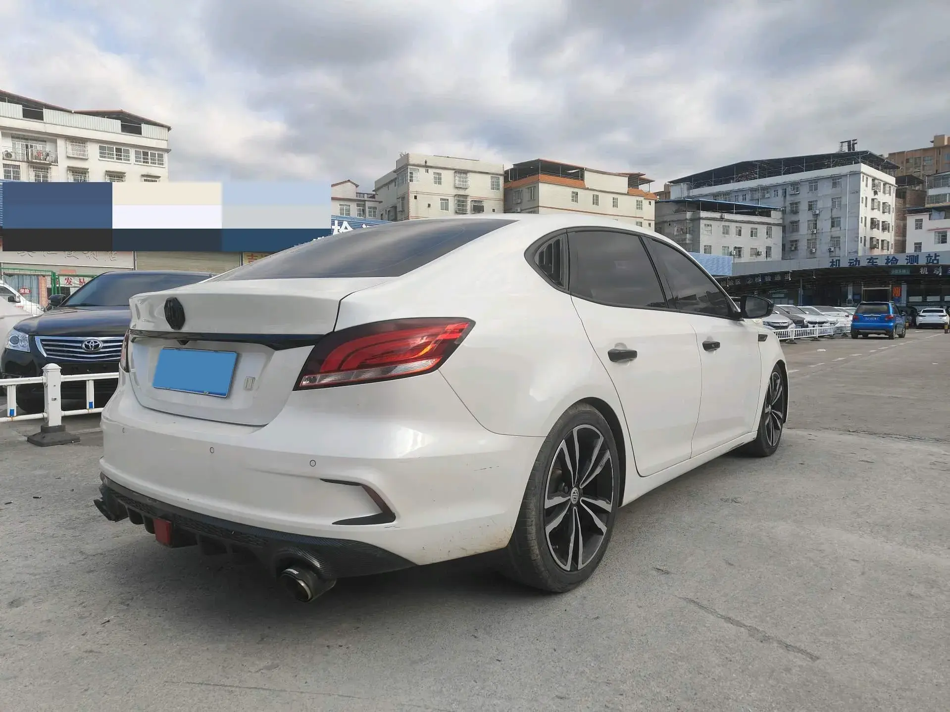 2019 MG MG6 thumbnail 4