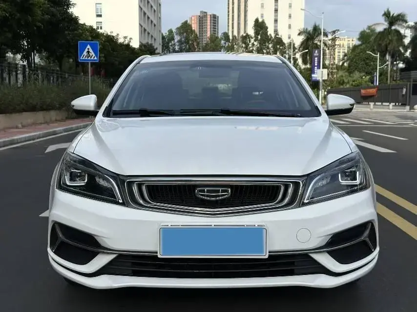 2019 GEELY EMGRAND thumbnail 2