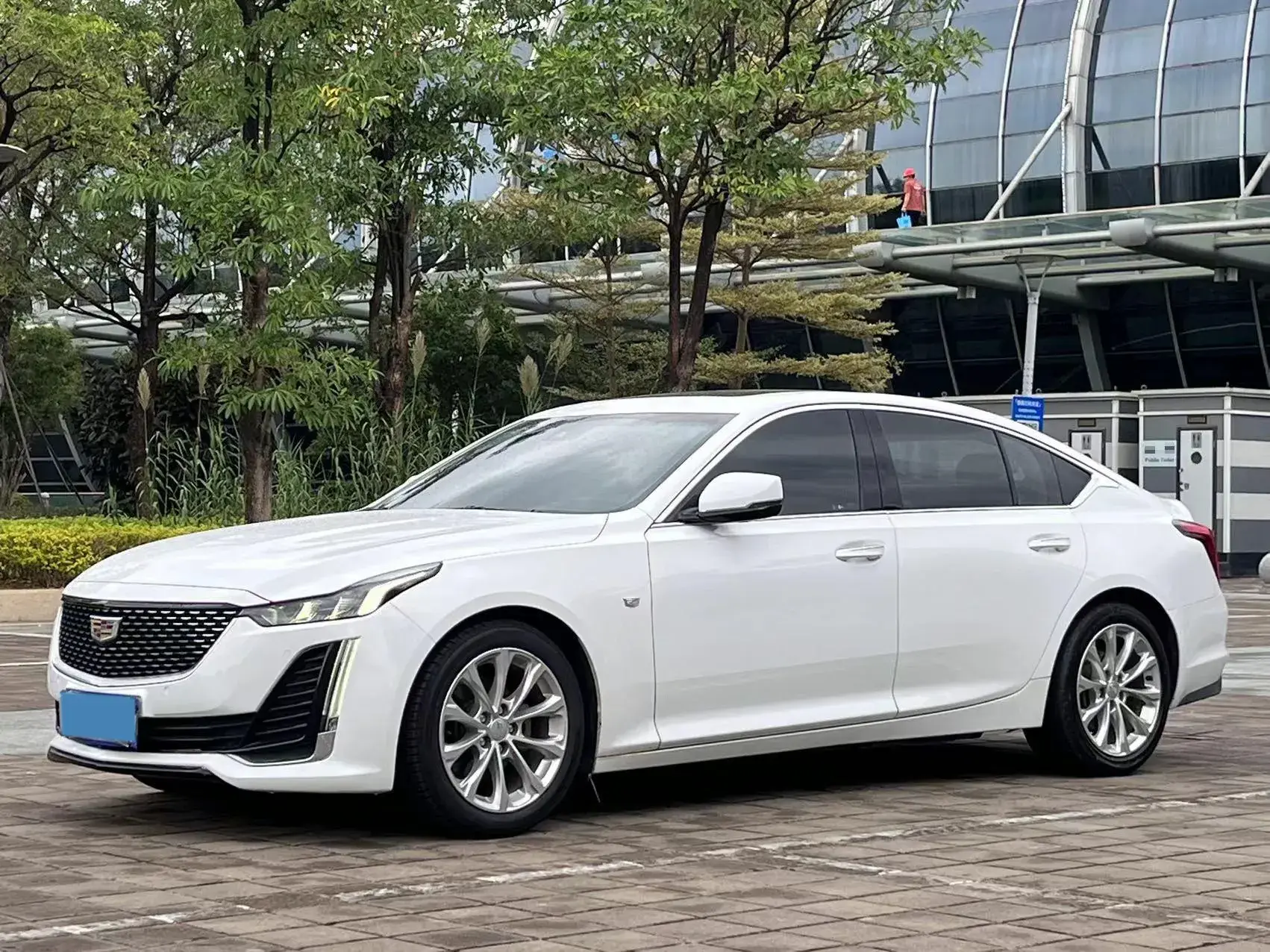 2021 CADILLAC CT5 view 1