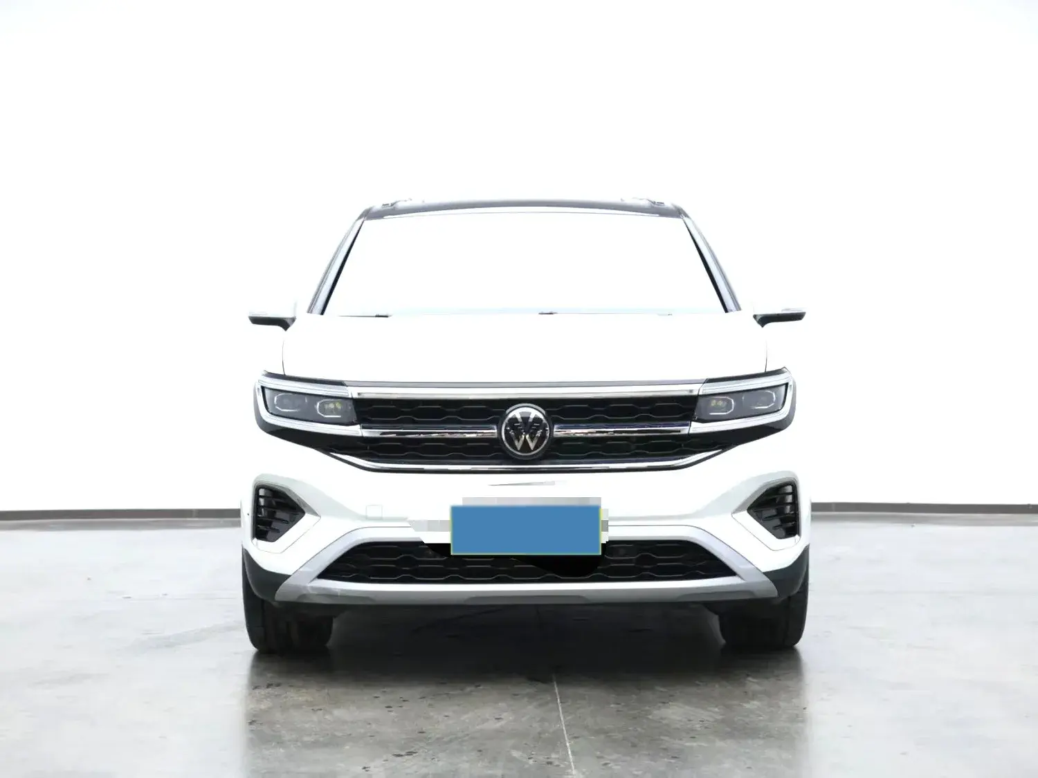 2022 VOLKSWAGEN TALAGON thumbnail 2