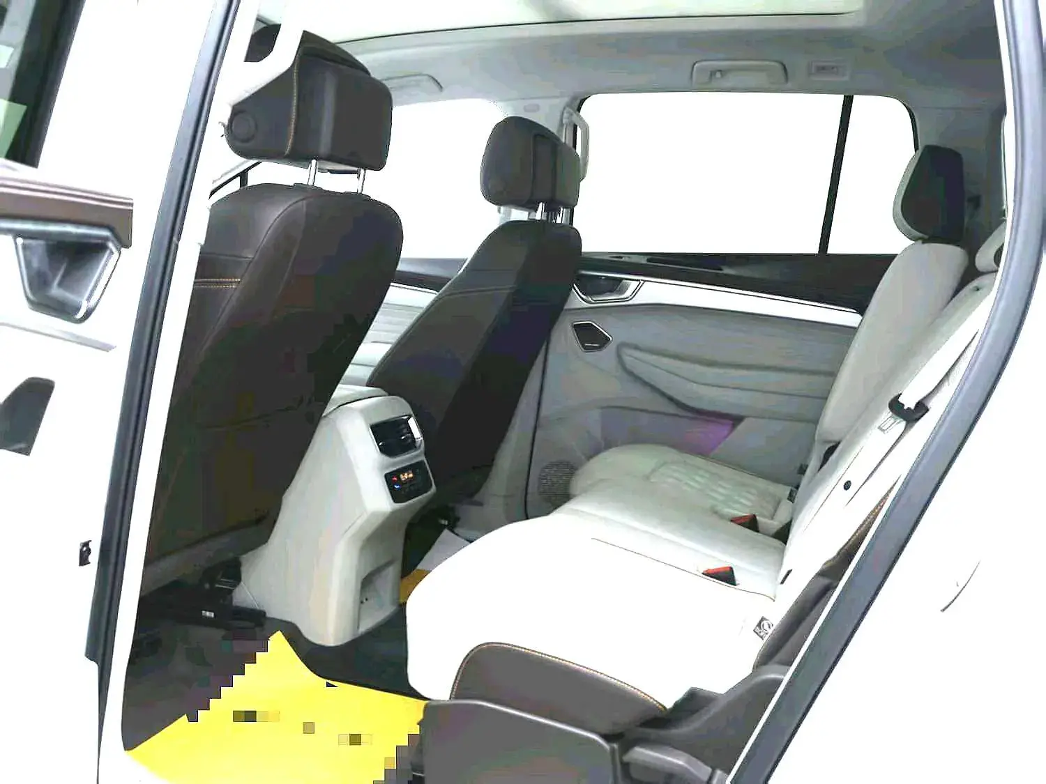 2022 VOLKSWAGEN TALAGON thumbnail 4