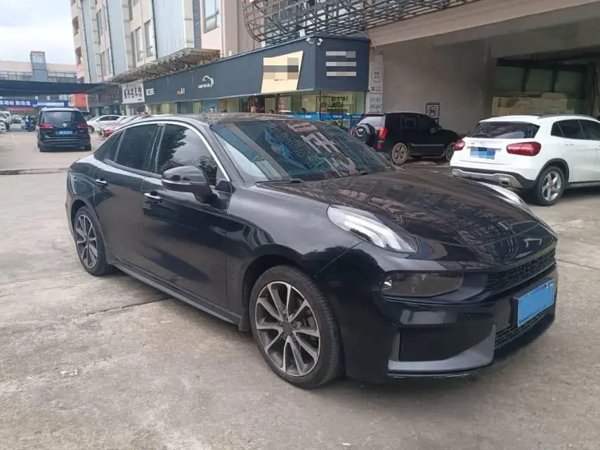 2020 LYNK&CO 03 thumbnail 3