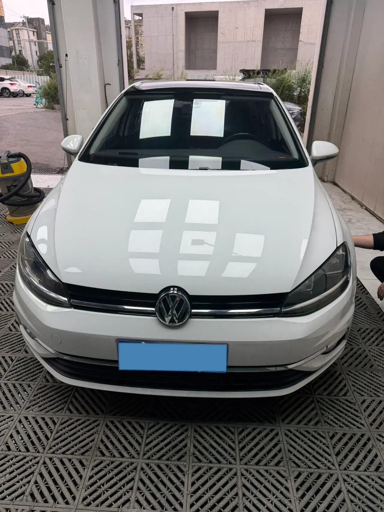2020 VOLKSWAGEN GOLF thumbnail 2