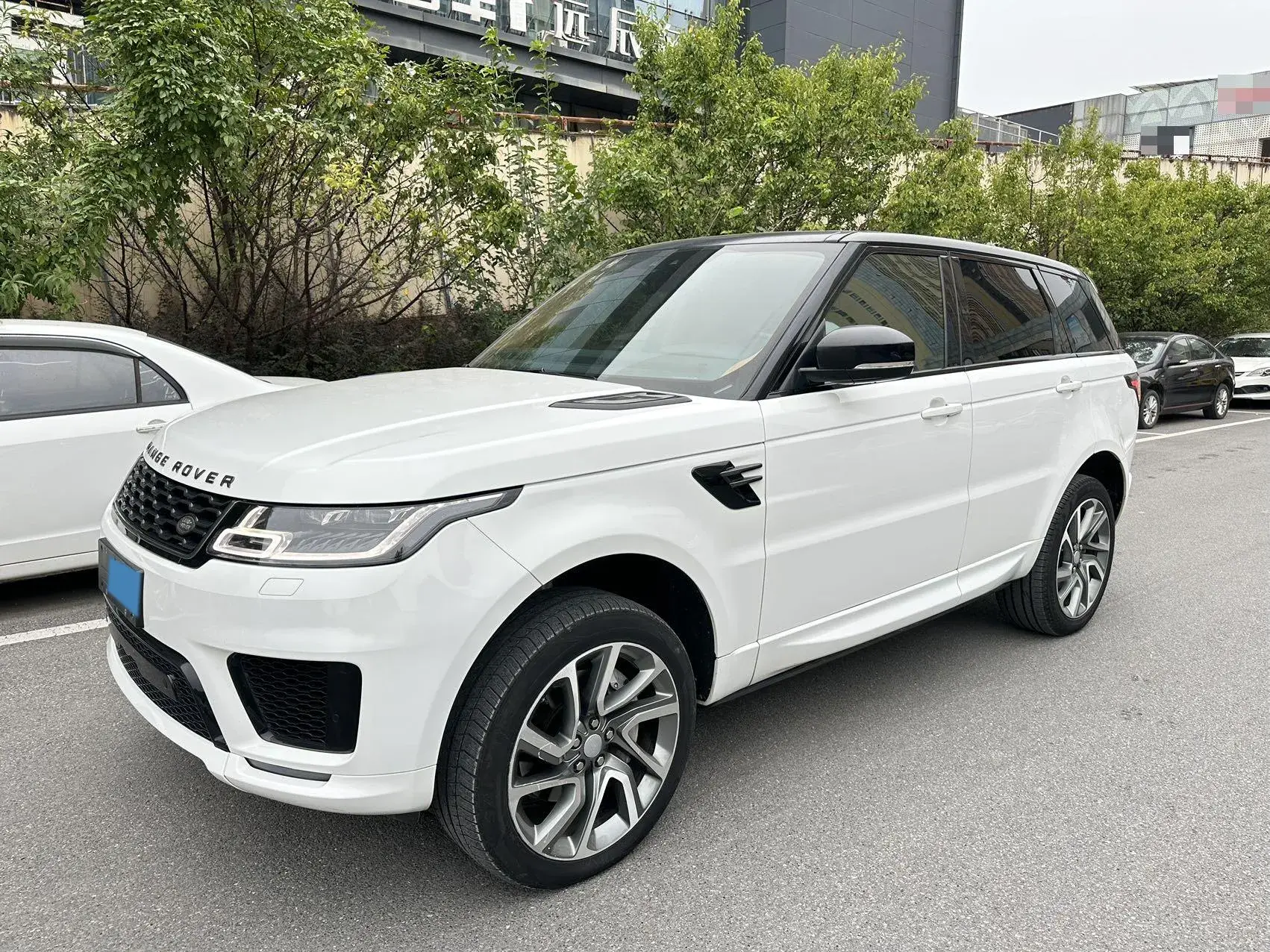 2018 LAND ROVER view 1