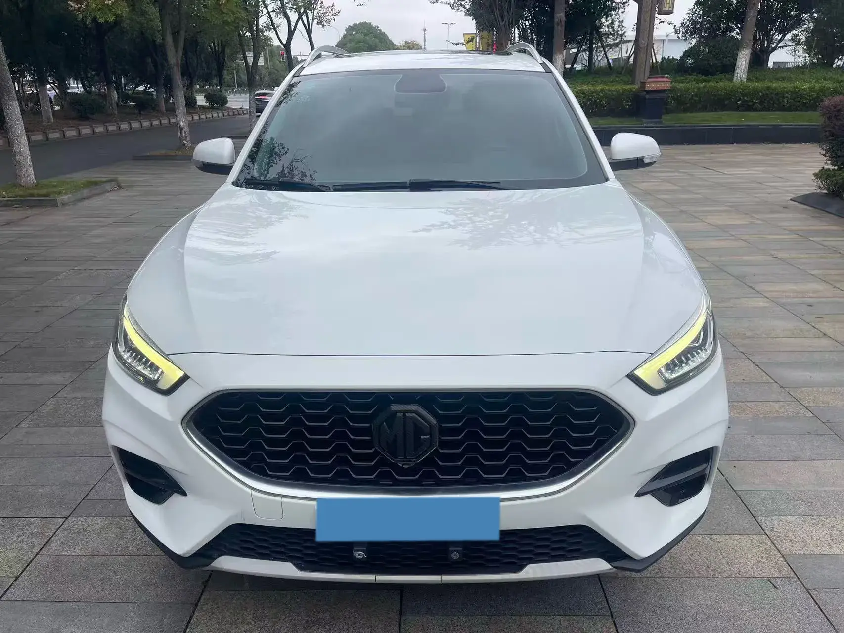 2020 MG ZS thumbnail 2