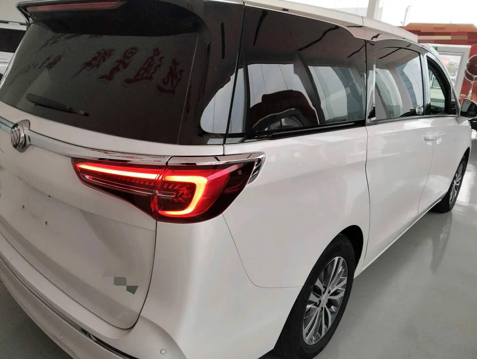 2020 BUICK GL8 thumbnail 4