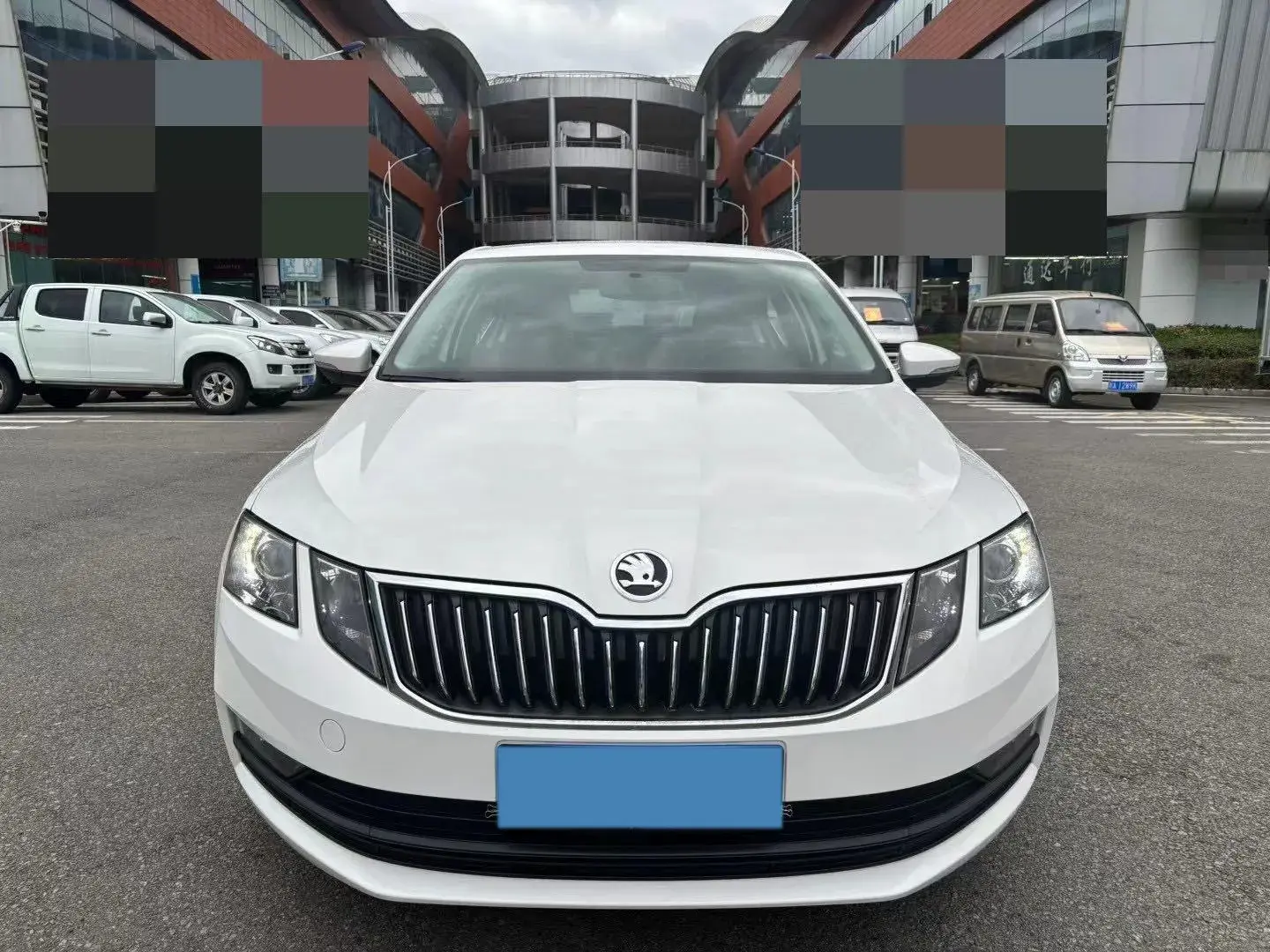 2018 SKODA OCTAVIA thumbnail 2