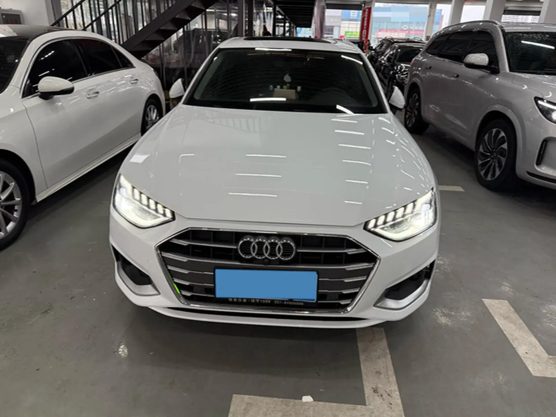 2020 AUDI A4L thumbnail 2