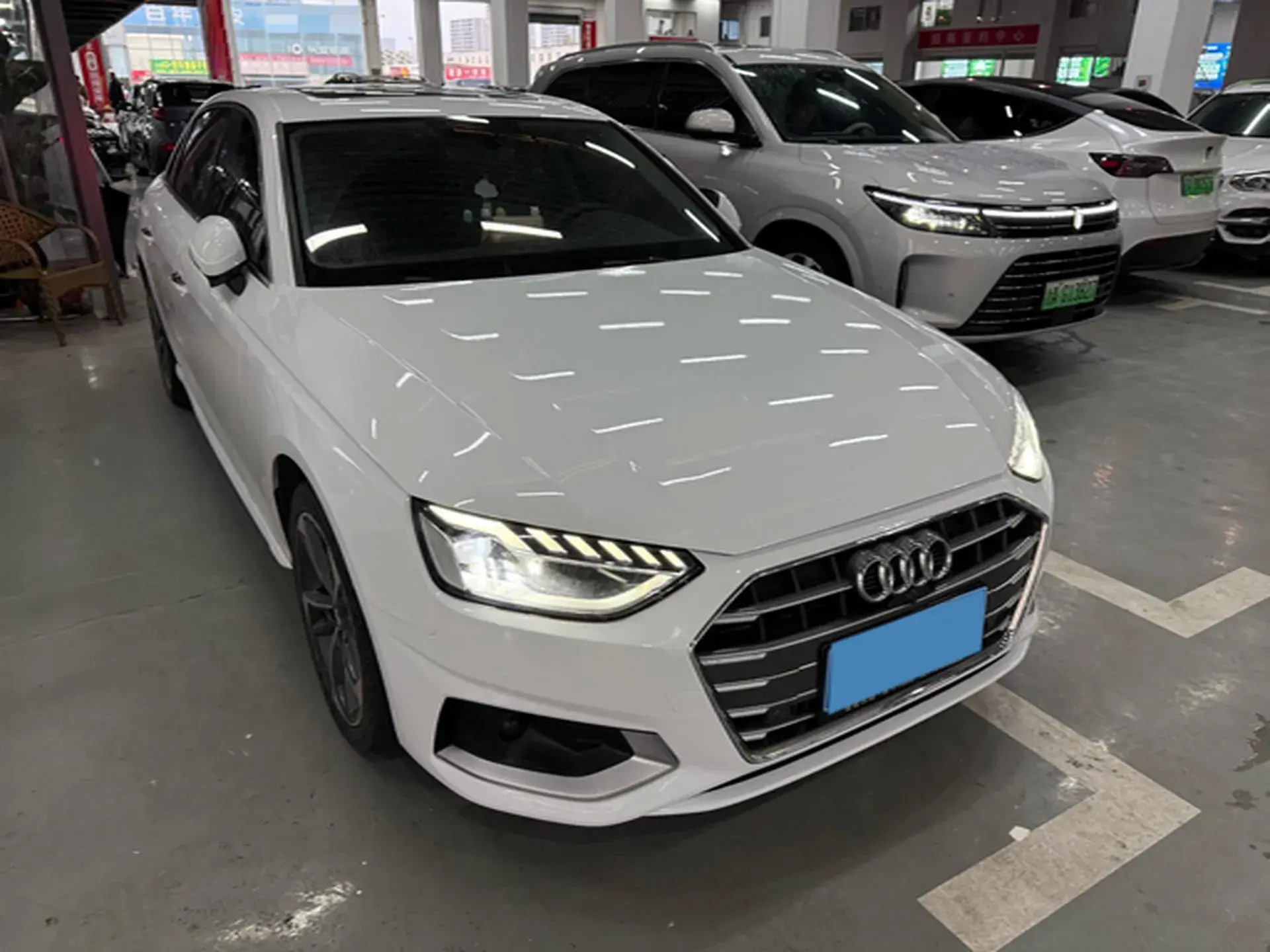 2020 AUDI A4L thumbnail 3