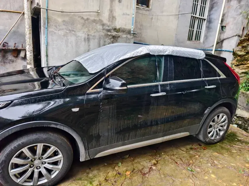 2021 CADILLAC XT4 thumbnail 3