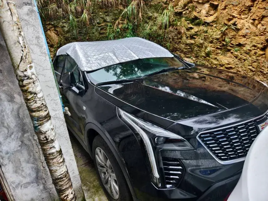 2021 CADILLAC XT4 thumbnail 2