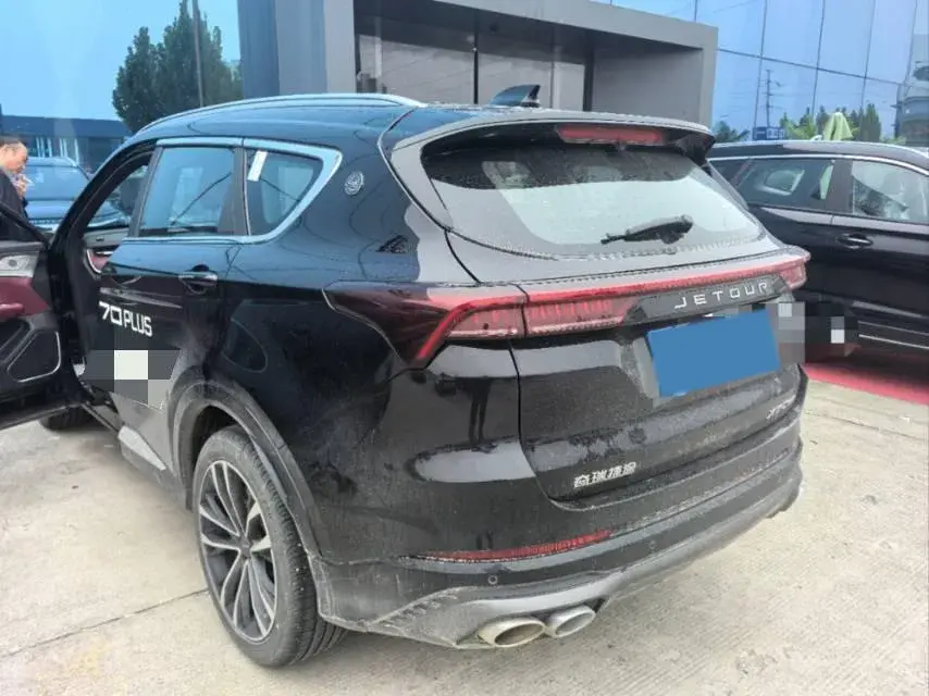 2023 JETOUR X70 thumbnail 4