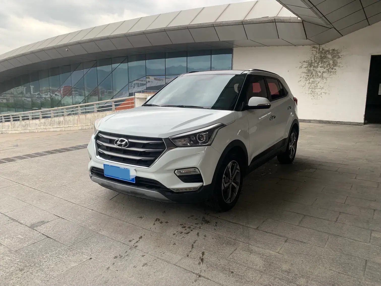 2019 HYUNDAI IX25 view 1