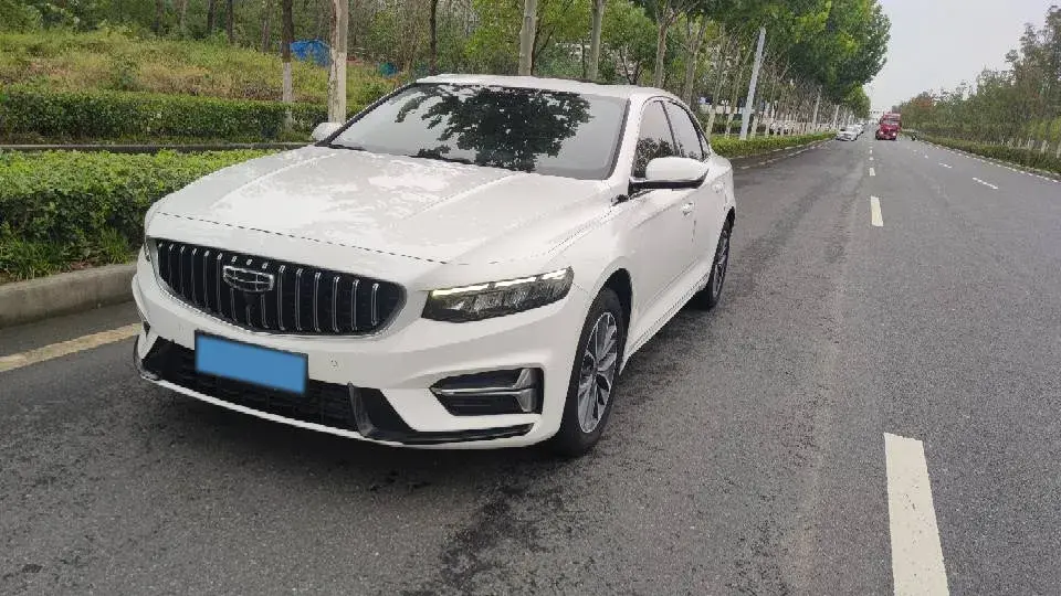 2023 GEELY PREFACE view 1