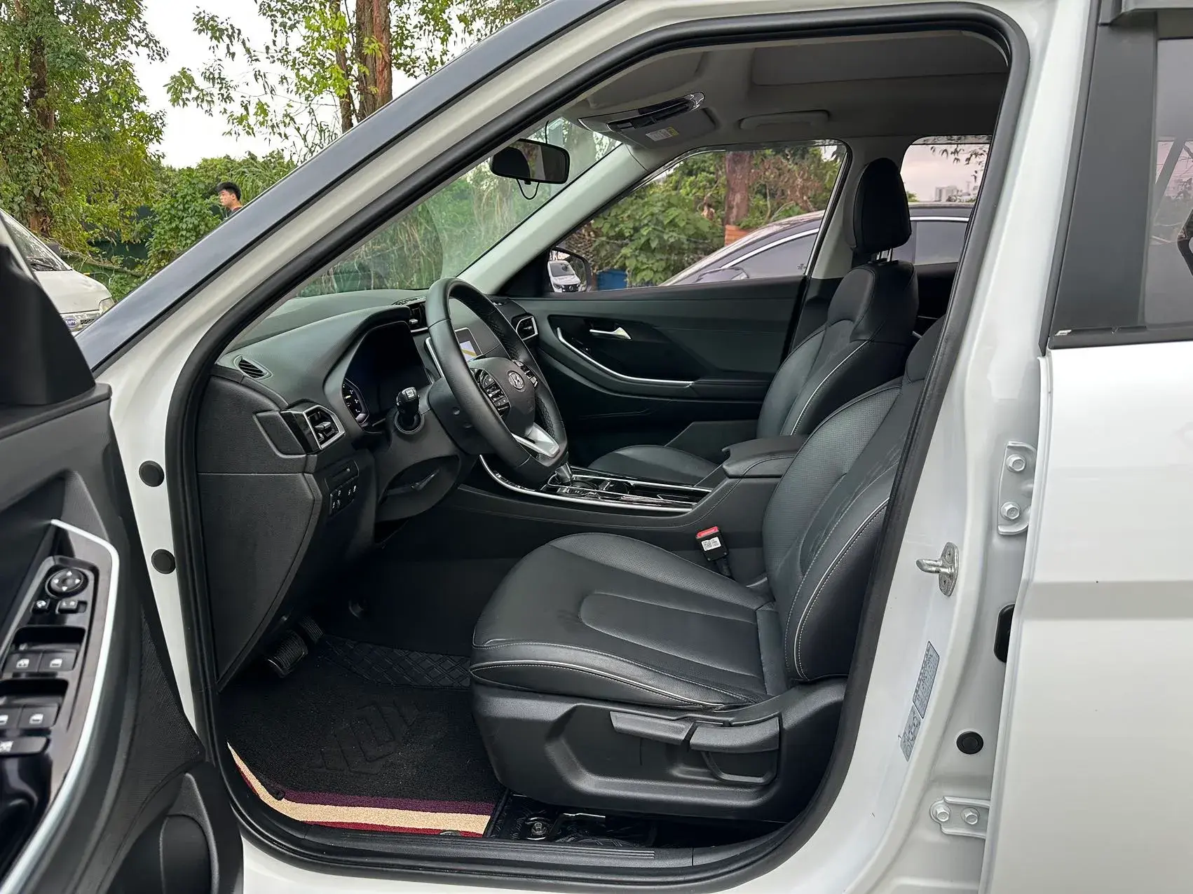 2020 HYUNDAI IX25 thumbnail 3