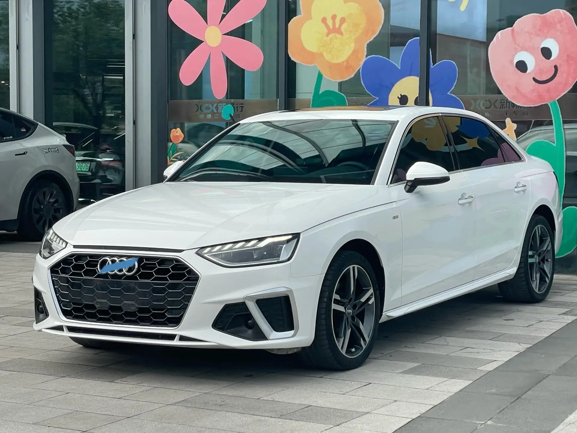 2020 AUDI A4L view 1
