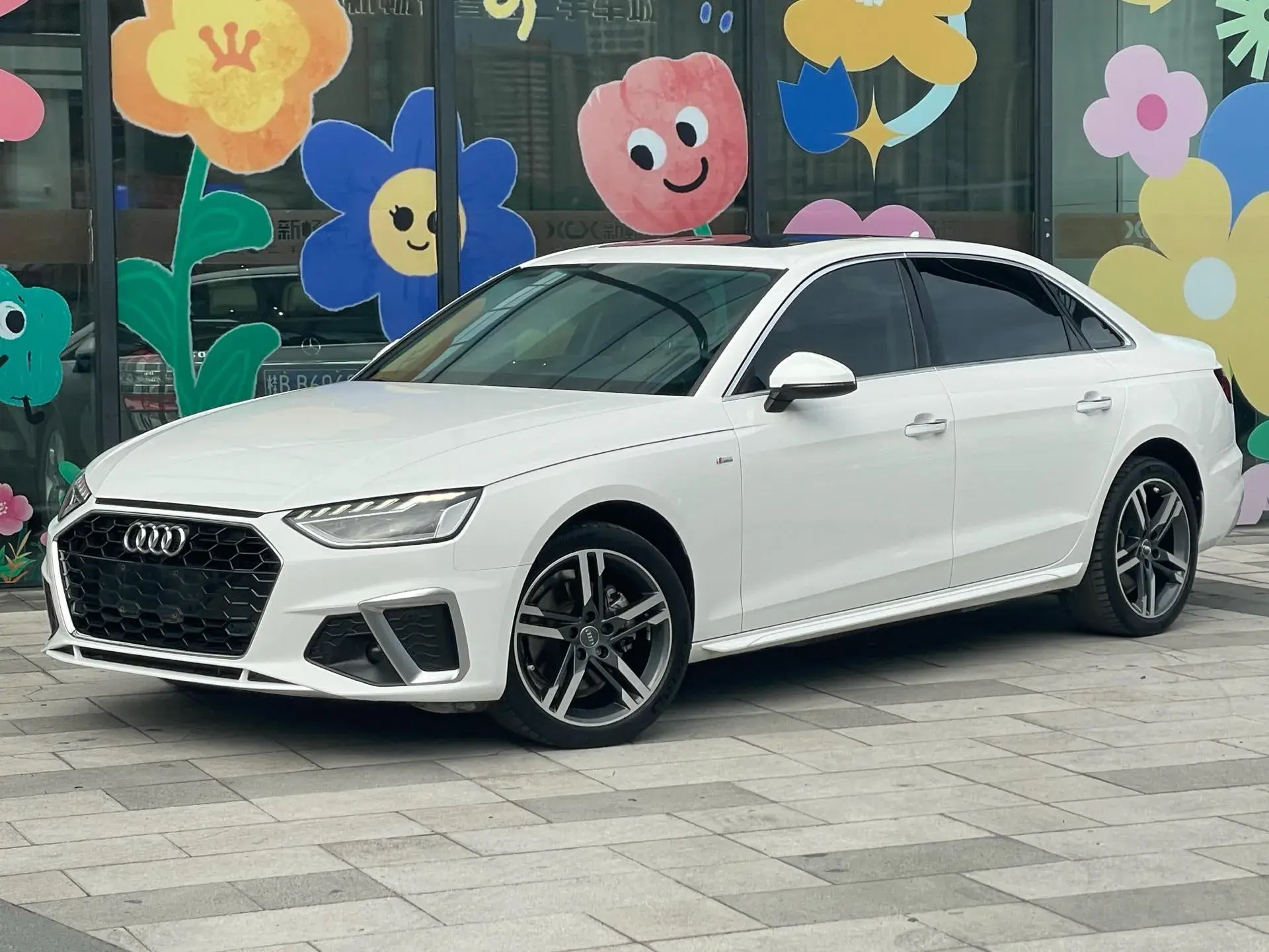 2020 AUDI A4L thumbnail 2