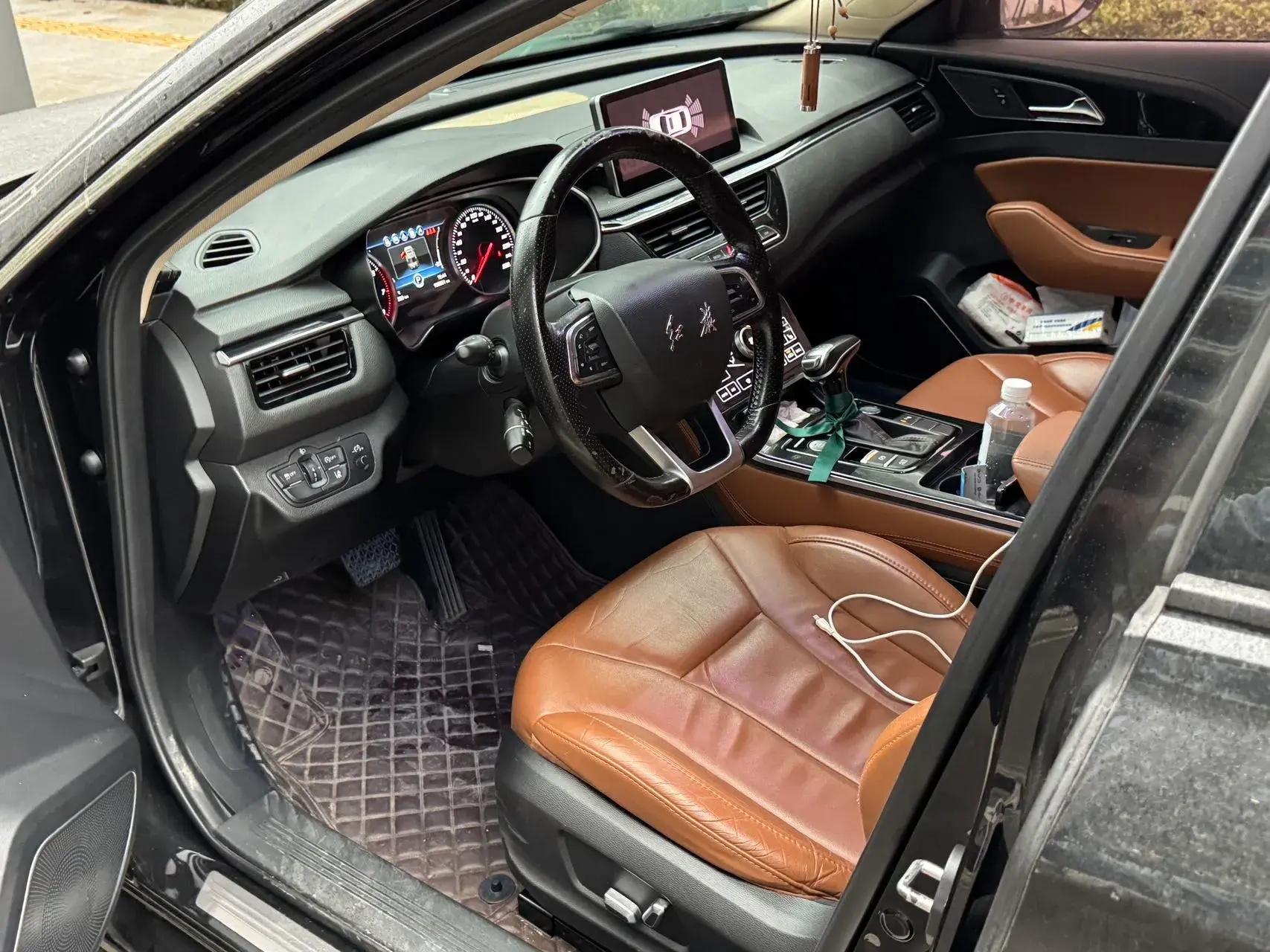 2018 HONGQI H5 thumbnail 3