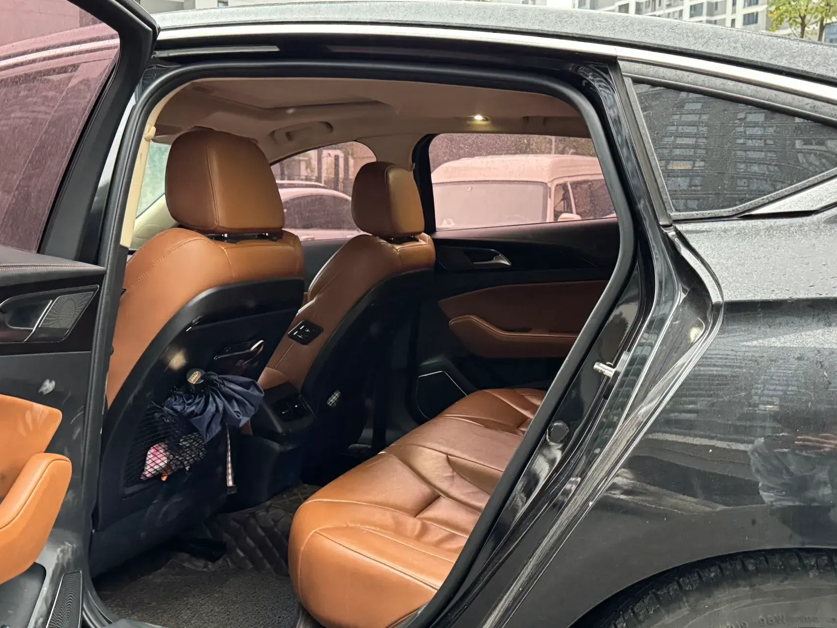 2018 HONGQI H5 thumbnail 4