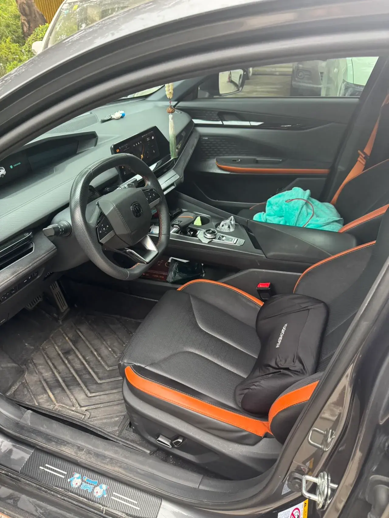 2022 CHANGAN UNI-V thumbnail 3