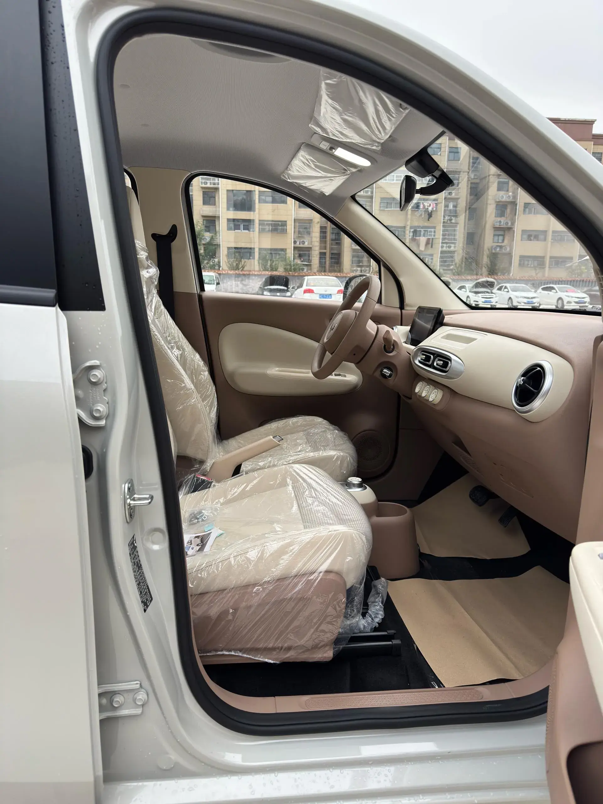 2025 WULING HONGGUANG thumbnail 4