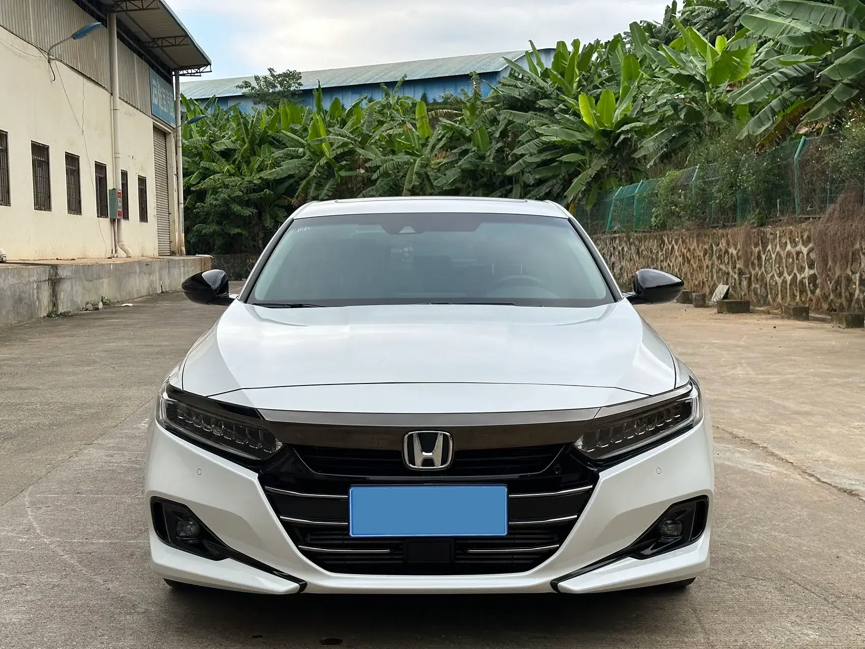 2022 HONDA ACCORD thumbnail 2