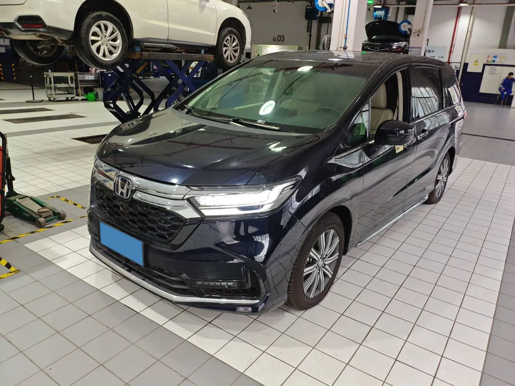 2024 HONDA ODYSSEY view 1