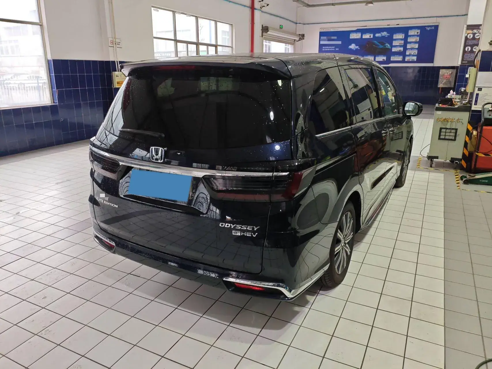 2024 HONDA ODYSSEY thumbnail 4