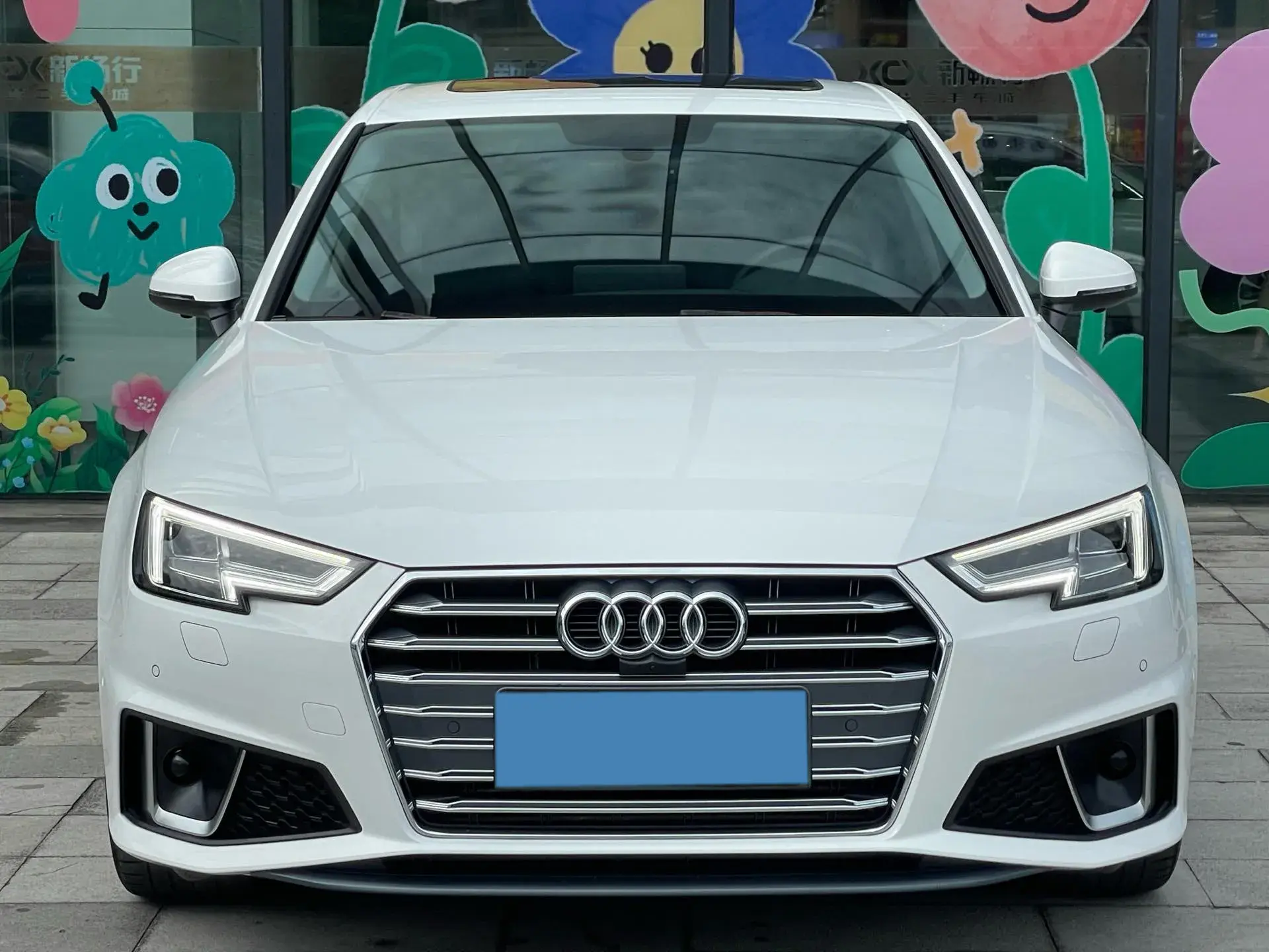 2019 AUDI A4L thumbnail 3