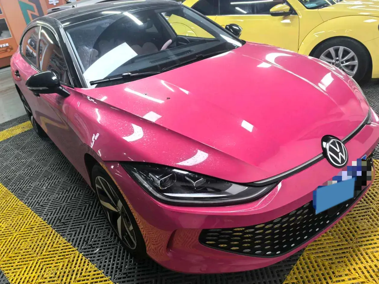 2025 VOLKSWAGEN LAMANDO thumbnail 2