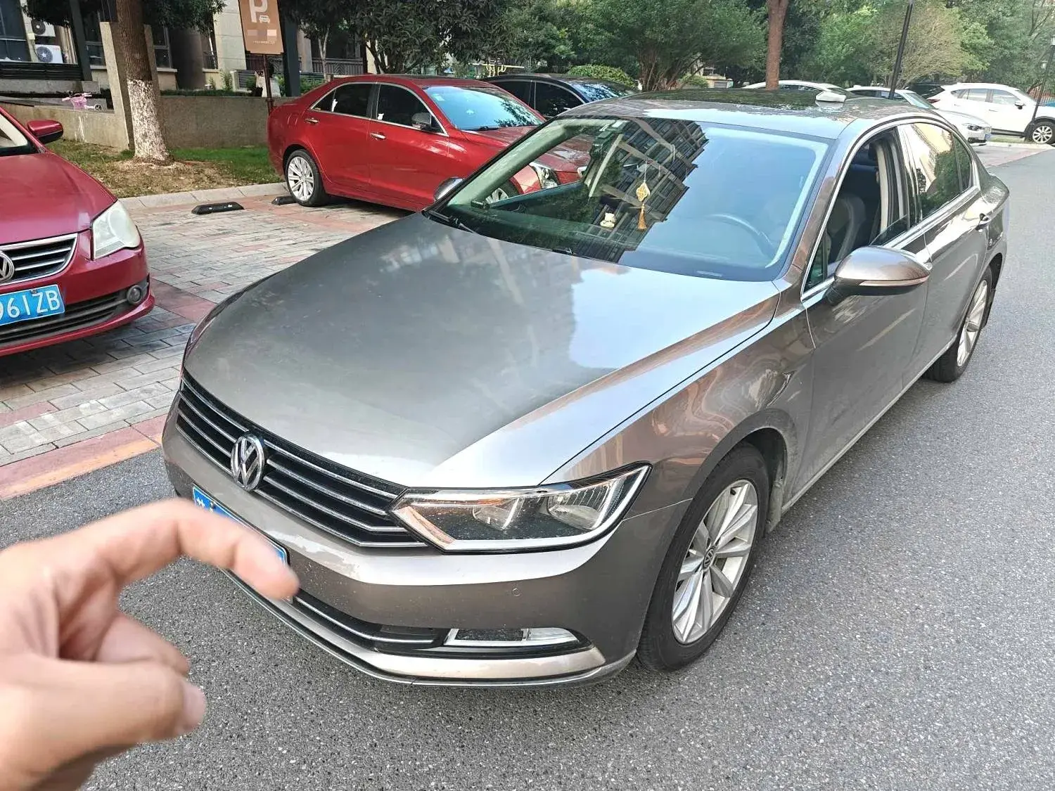 2018 VOLKSWAGEN MAGOTAN view 1