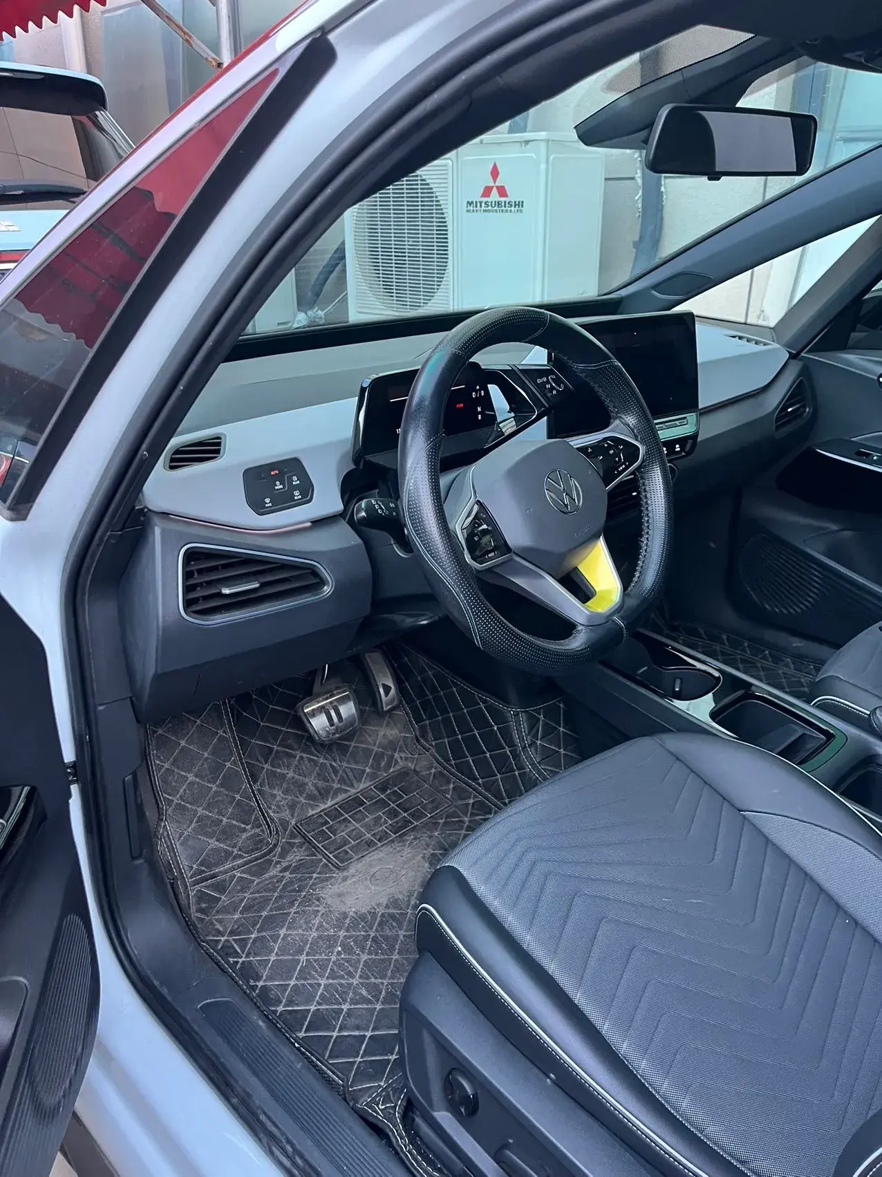 2023 VOLKSWAGEN ID.3 thumbnail 2