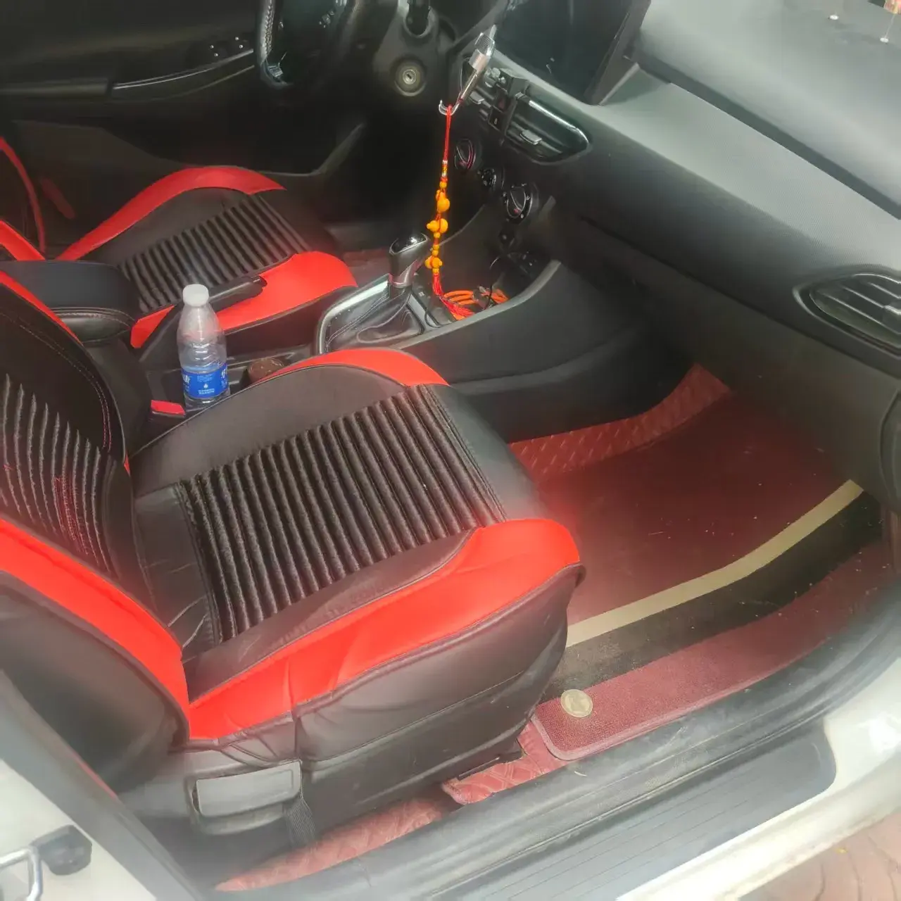 2017 HYUNDAI CELESTA thumbnail 3