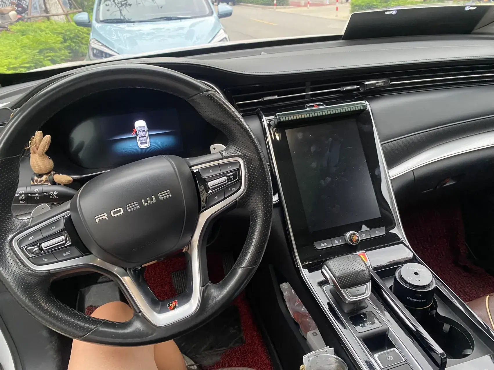 2020 ROEWE I6 thumbnail 3