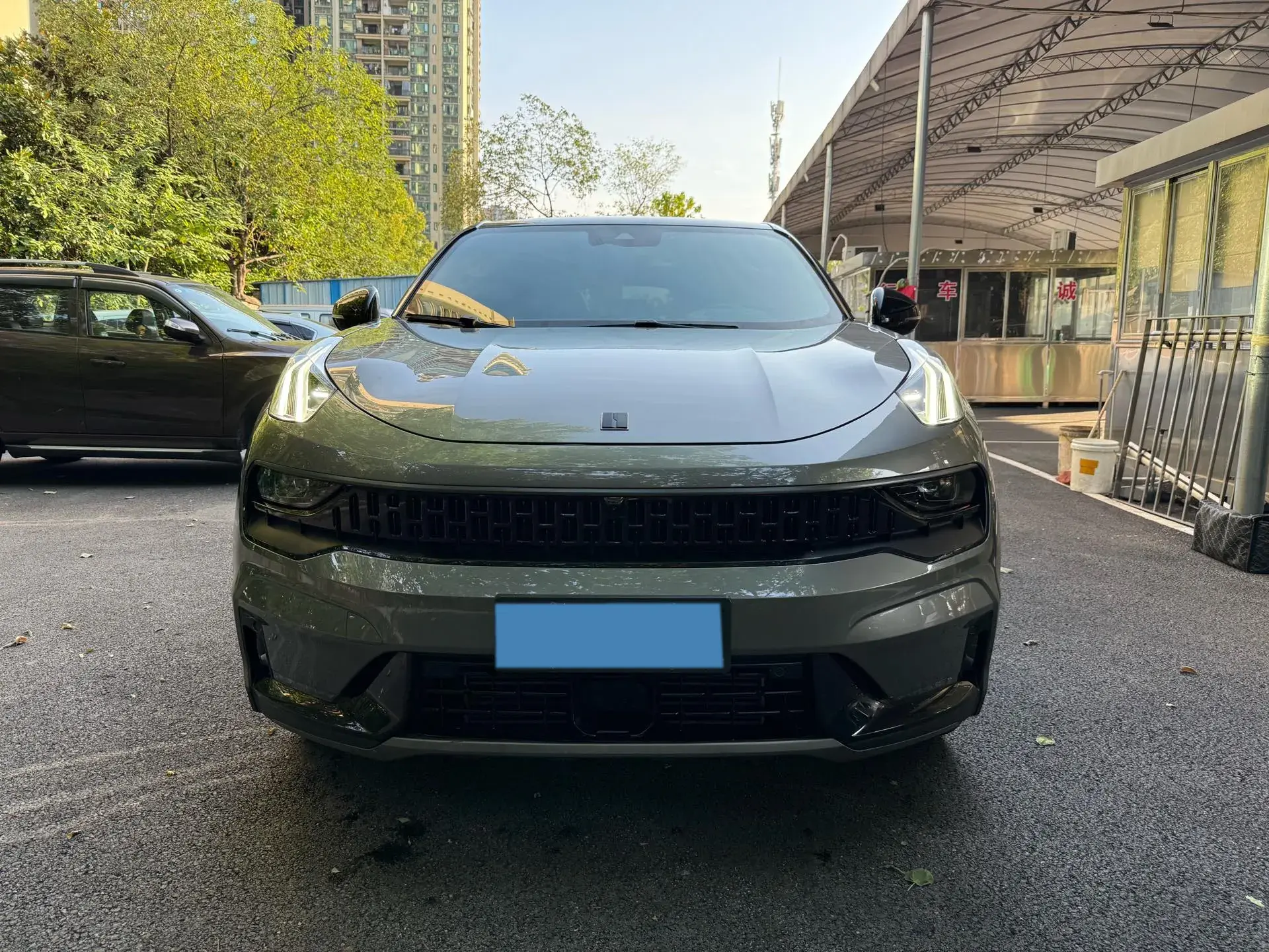 2022 LYNK&CO 05 thumbnail 2