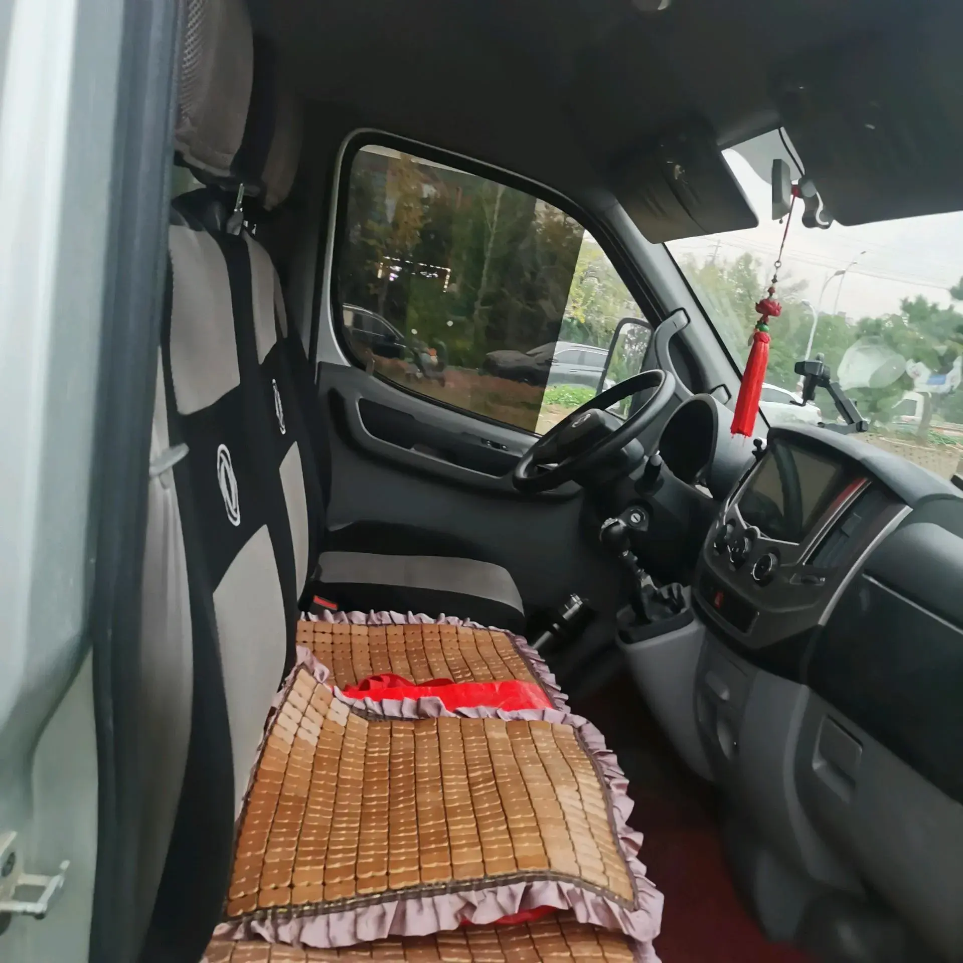 2019 DONGFENG AEOLUS thumbnail 4