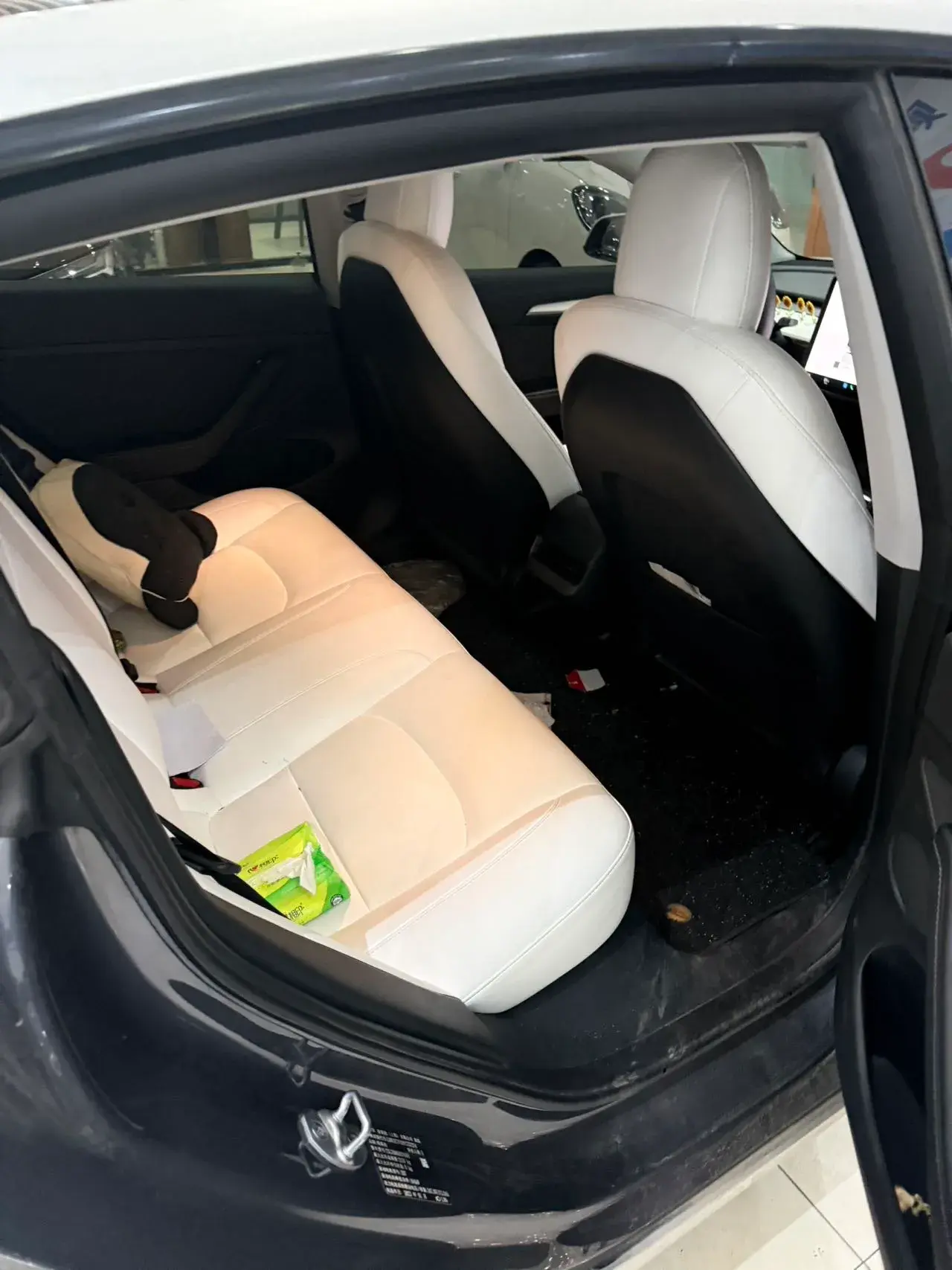 2022 TESLA MODEL thumbnail 4