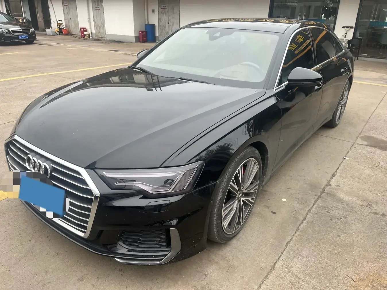 2020 AUDI A6L view 1
