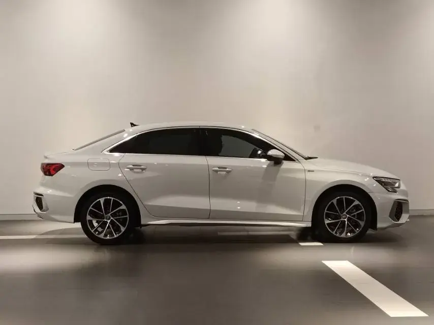 2021 AUDI A3 thumbnail 3